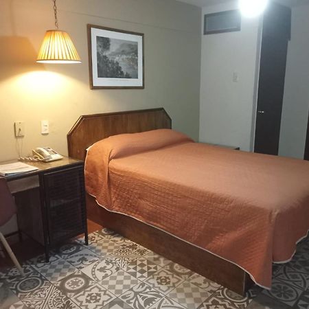 Hotel Suites Kino Hermosillo Kültér fotó