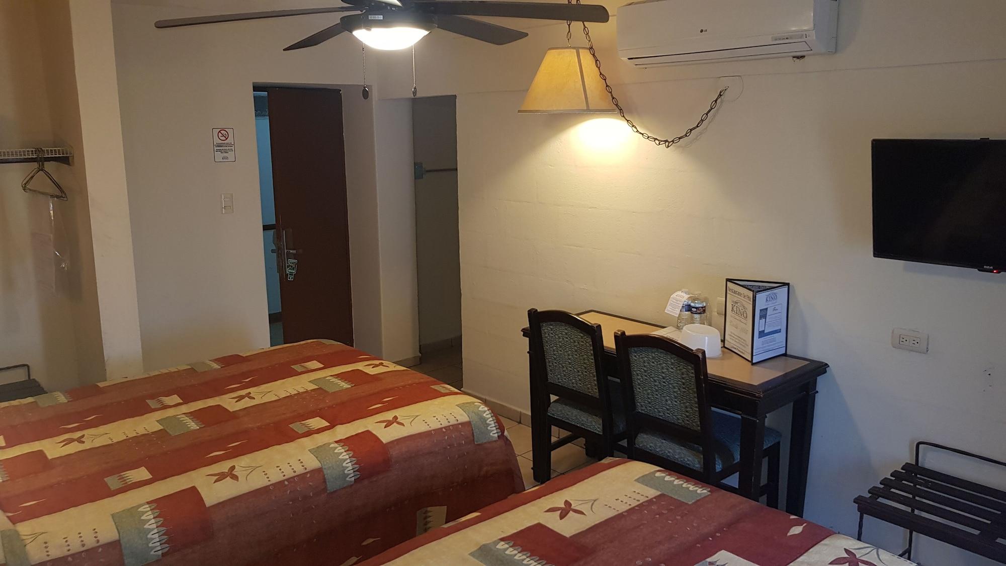 Hotel Suites Kino Hermosillo Kültér fotó