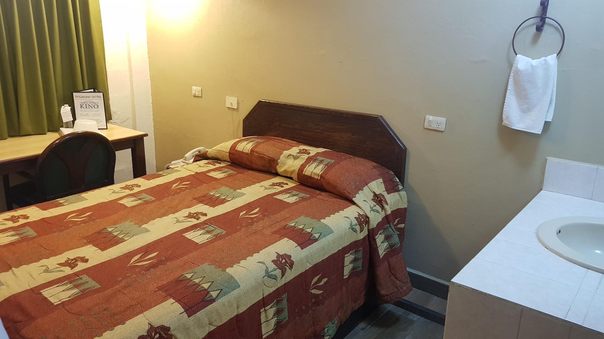 Hotel Suites Kino Hermosillo Kültér fotó