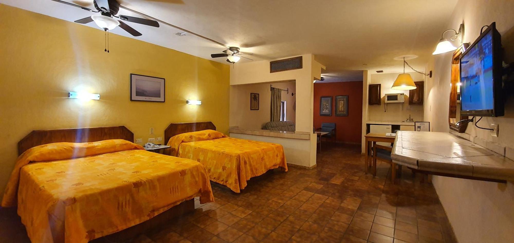 Hotel Suites Kino Hermosillo Kültér fotó