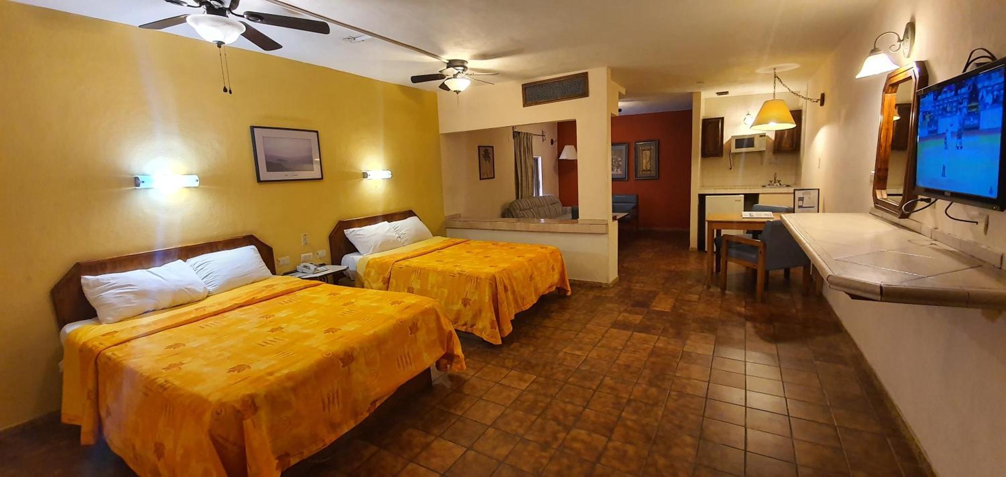 Hotel Suites Kino Hermosillo Kültér fotó